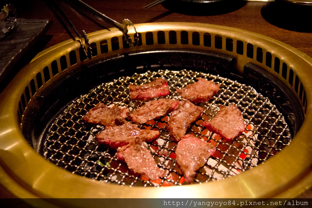 『高雄♥』湖同燒肉八號店♕好吃的精緻日式燒肉 『高雄♥』湖同燒肉八號店♕好吃的精緻日式燒肉