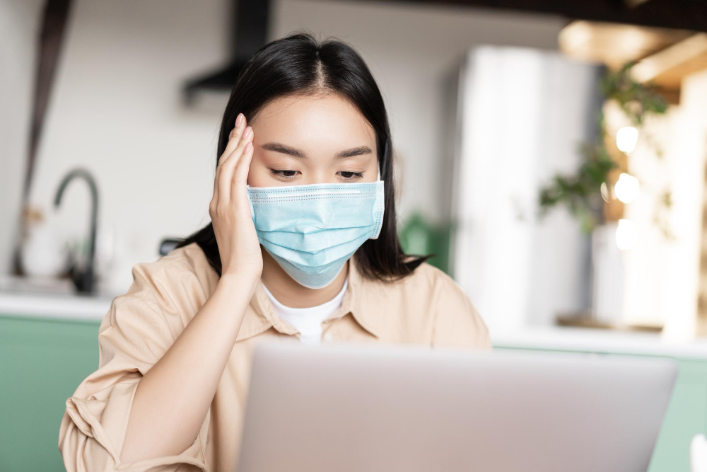 雇主不給請假認曠職，要求員工付徵才費用及違約金！資方具有不給假的權力嗎？-HR