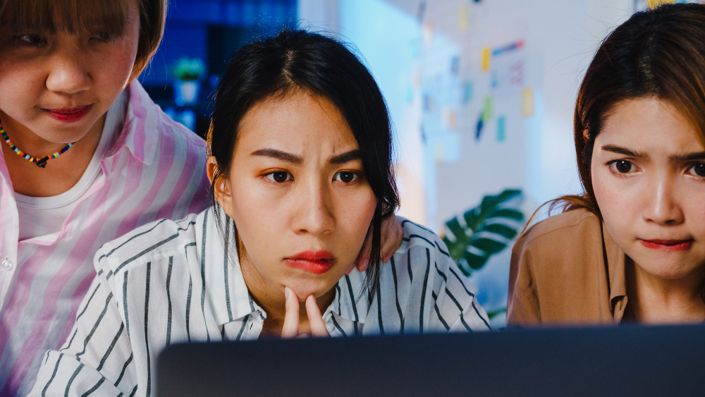 AI 搶飯碗？其實會用 AI 的人反而升值！HR 如何調整職能地圖、薪酬架構？-AI