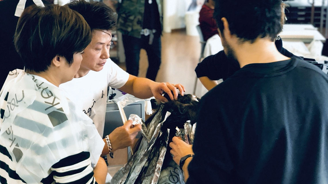 【曼都髮型】封面故事／賴淑芬：四百間店一個月內走完【幸福企業大賞｜門市類｜第一期】-幸福企業報導