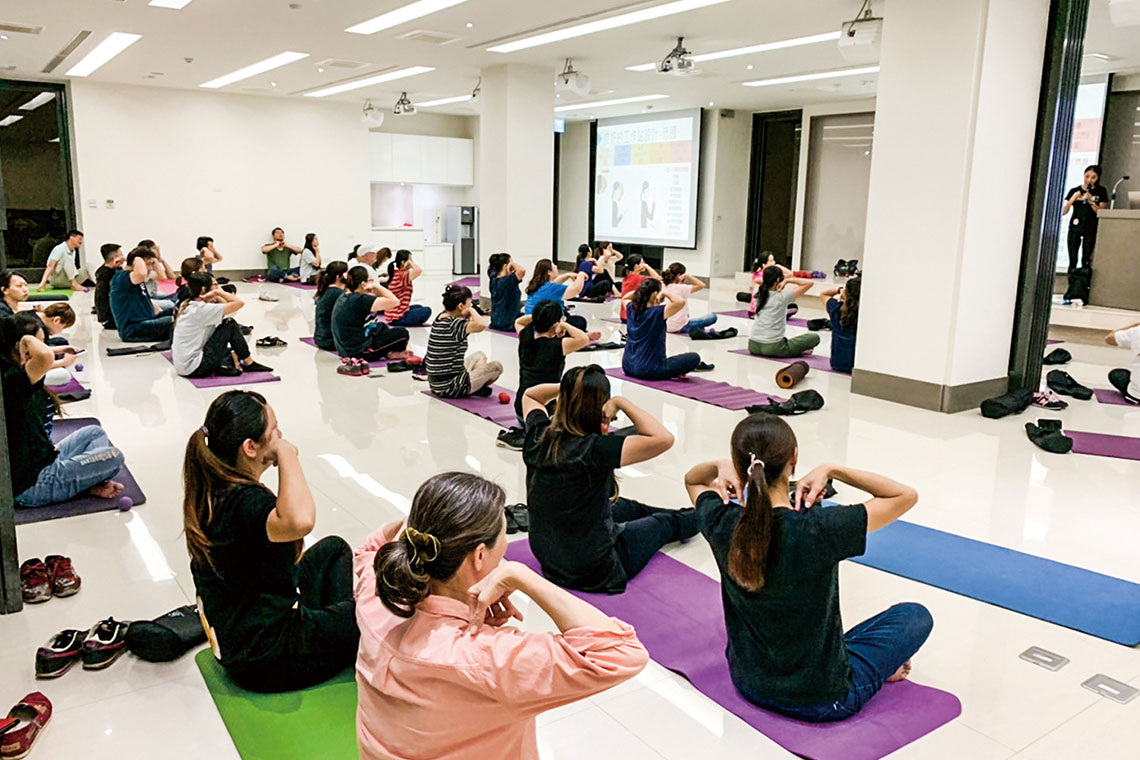【興霖食品】利他善心做好麵 豐盛供餐顧員工【幸福企業大賞｜製造類｜第一期】- 幸福特刊
