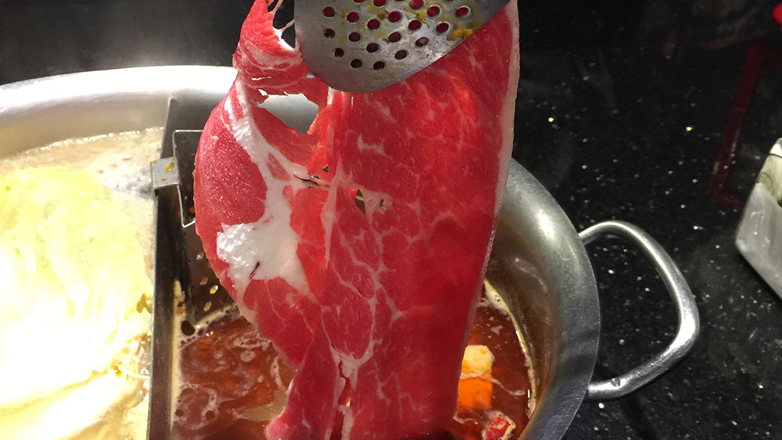【肉多多火鍋】進軍海外 員工大展身手【幸福企業大賞｜餐飲類｜第一期】-企業福利