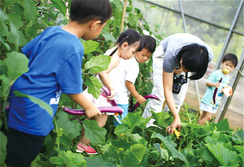 諾瓦中小學暨附設幼兒園 員旅遠赴歐美逾10天假期-企業特寫
