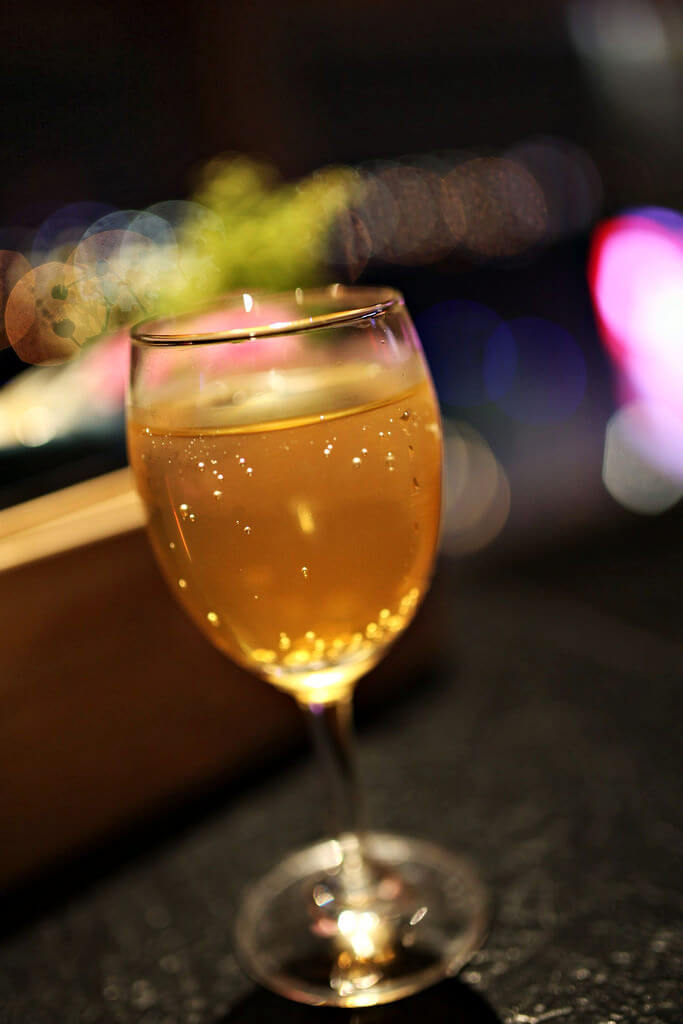 【高雄】搶眼黑紅配│ikki藝奇．桑尼瘦不了
