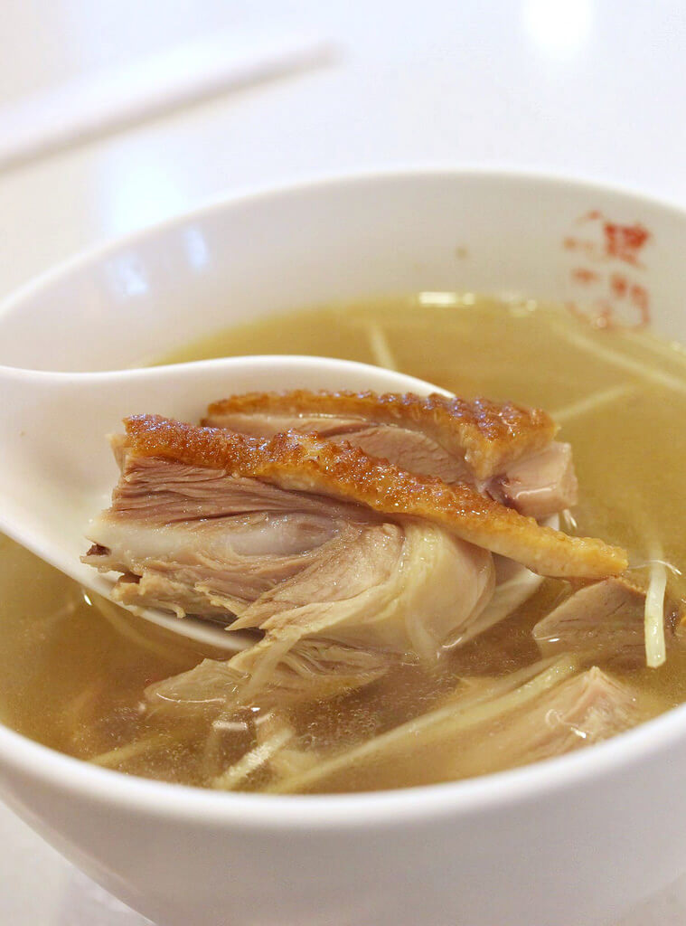 【高雄】吃鴨肉飯喝氣泡水│聰明鴨肉店．桑尼瘦不了x短評