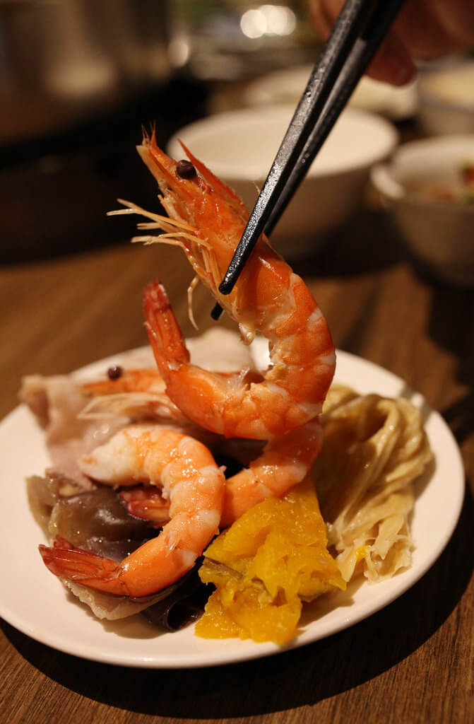 【高雄】賽門汕頭火鍋│食指瘋狂大動.桑尼瘦不了 【高雄】賽門汕頭火鍋│食指瘋狂大動.桑尼瘦不了