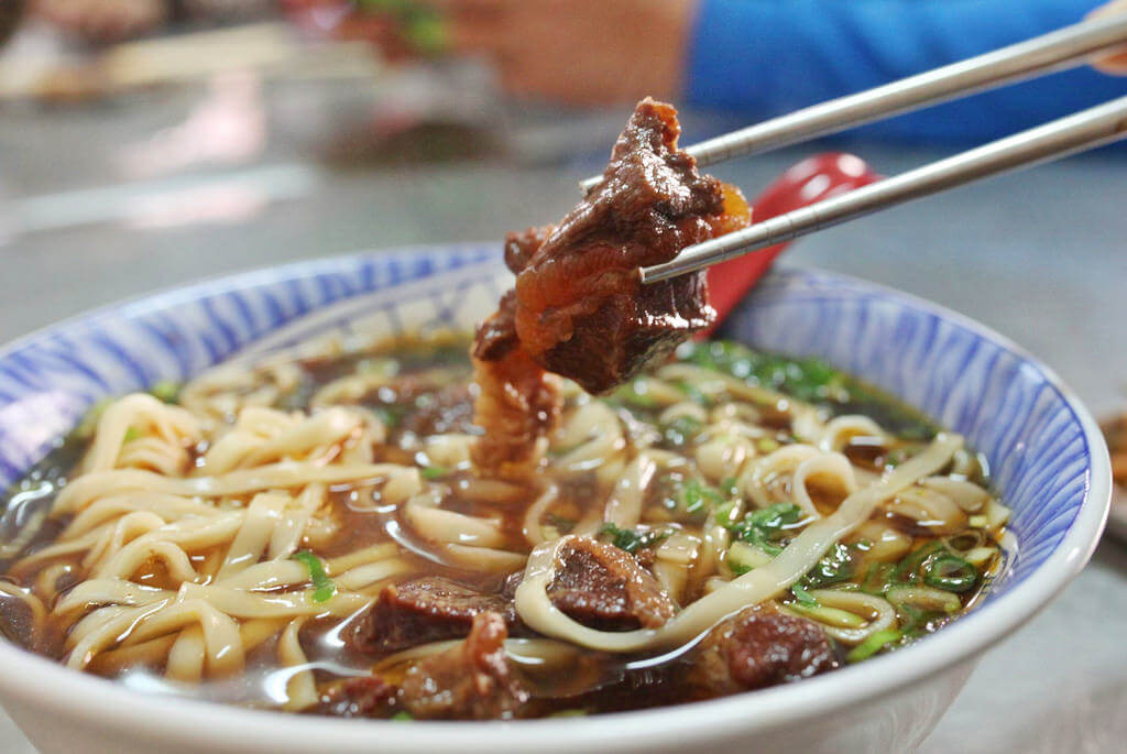 【高雄】菜脯精神│老鄉牛肉麵．桑尼瘦不了x短評
