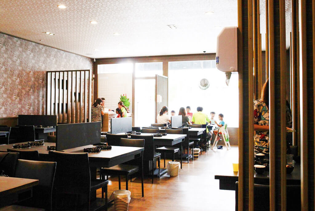 【高雄】超划算吃肉鍋物店│五鮮級平價鍋物．桑尼瘦不了x短評