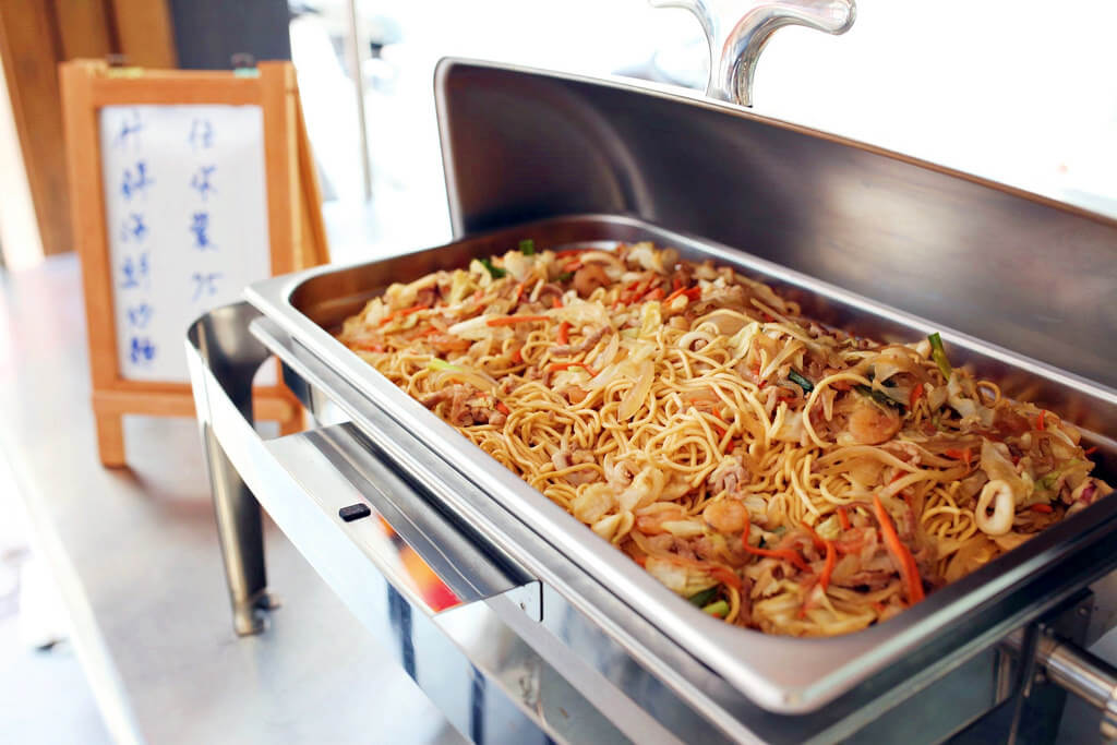 【高雄】呷透天餐廳│$75炒麵裝到爽.桑尼瘦不了 【高雄】呷透天餐廳│$75炒麵裝到爽.桑尼瘦不了