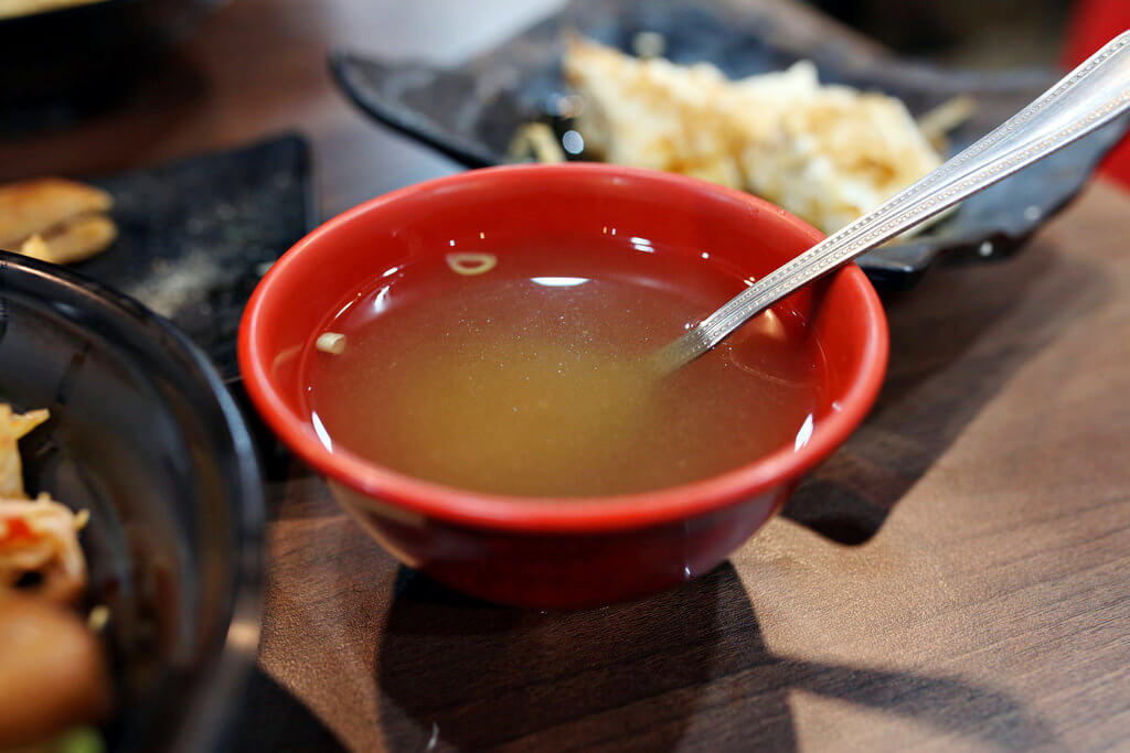 【高雄】愛呆丸手作料理│超平價日式小店．桑尼瘦不了