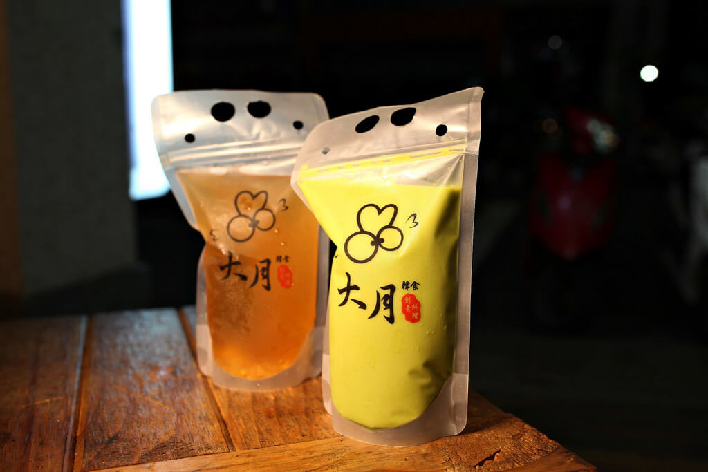 【高雄】大月韓式創意料理│韓國最流行花朵杯啤酒炸雞.桑尼瘦不了 【高雄】大月韓式創意料理│韓國最流行花朵杯啤酒炸雞.桑尼瘦不了