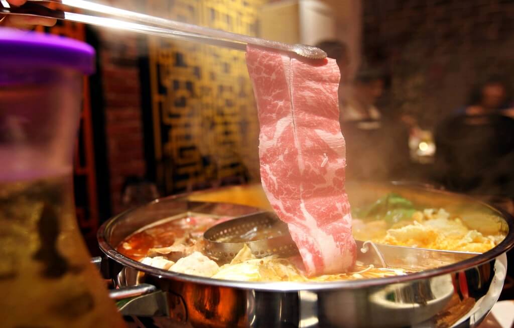 【高雄】川堂紅成都麻辣火鍋專賣店│高CP值預約制麻辣火鍋．桑尼瘦不了