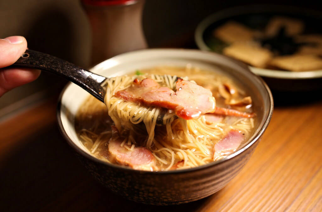 【高雄】參福麵線‧豆腐│暗藏市場叉燒麵線糊.桑尼瘦不了 【高雄】參福麵線‧豆腐│暗藏市場叉燒麵線糊.桑尼瘦不了