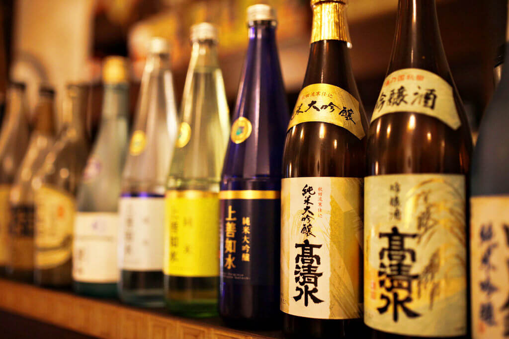 【高雄】九日串燒│黃金日式精準烤功│渡輪站旁串燒小店．桑尼瘦不了