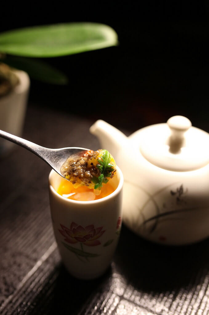 【高雄】鈺善閣│老佛爺也瘋狂的蔬食滿漢大餐│頂級素食盛宴．桑尼瘦不了