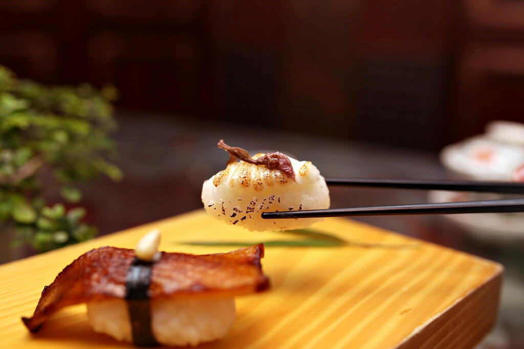 【高雄】鈺善閣│老佛爺也瘋狂的蔬食滿漢大餐│頂級素食盛宴．桑尼瘦不了