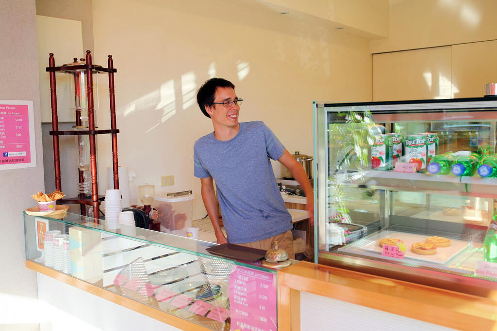 【高雄】Bon Picnic小野餐│柴犬Toki的手工冰淇淋│駁二吃冰．桑尼瘦不了
