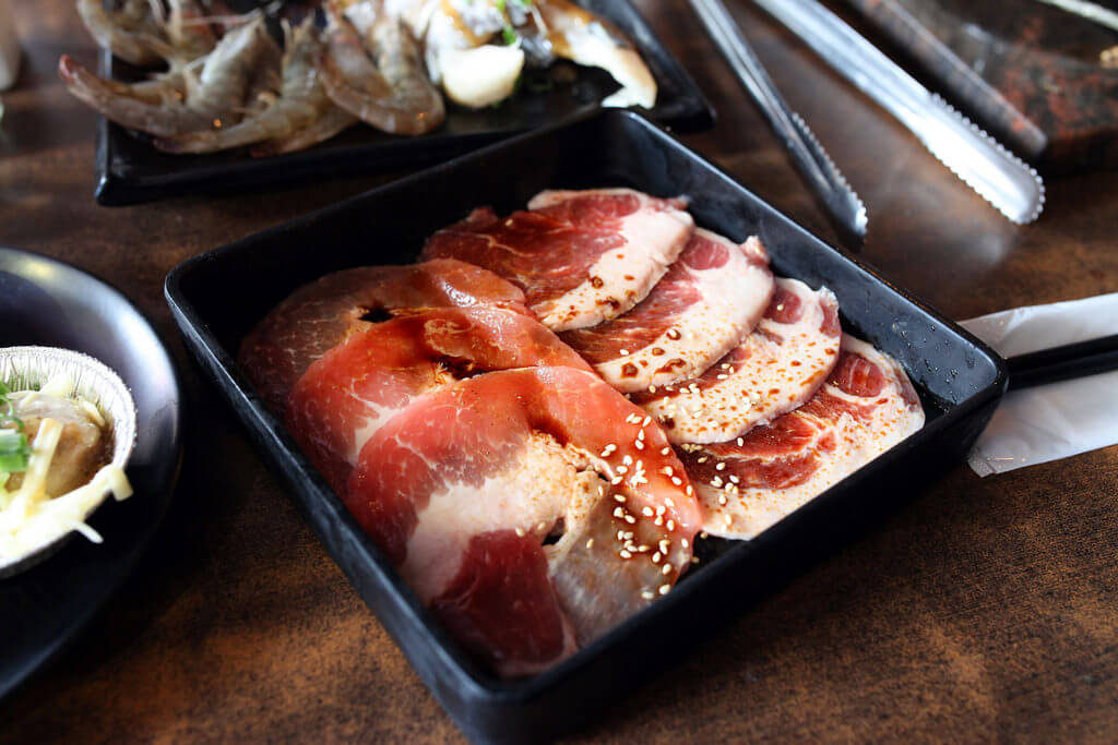 【高雄】野饌日式炭火燒肉│燒肉海鮮生啤哈根達斯吃到爆.桑尼瘦不了 【高雄】野饌日式炭火燒肉│燒肉海鮮生啤哈根達斯吃到爆.桑尼瘦不了