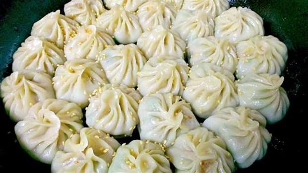 食譜【水餃皮之一口煎餃】，好吃好吃~-一口