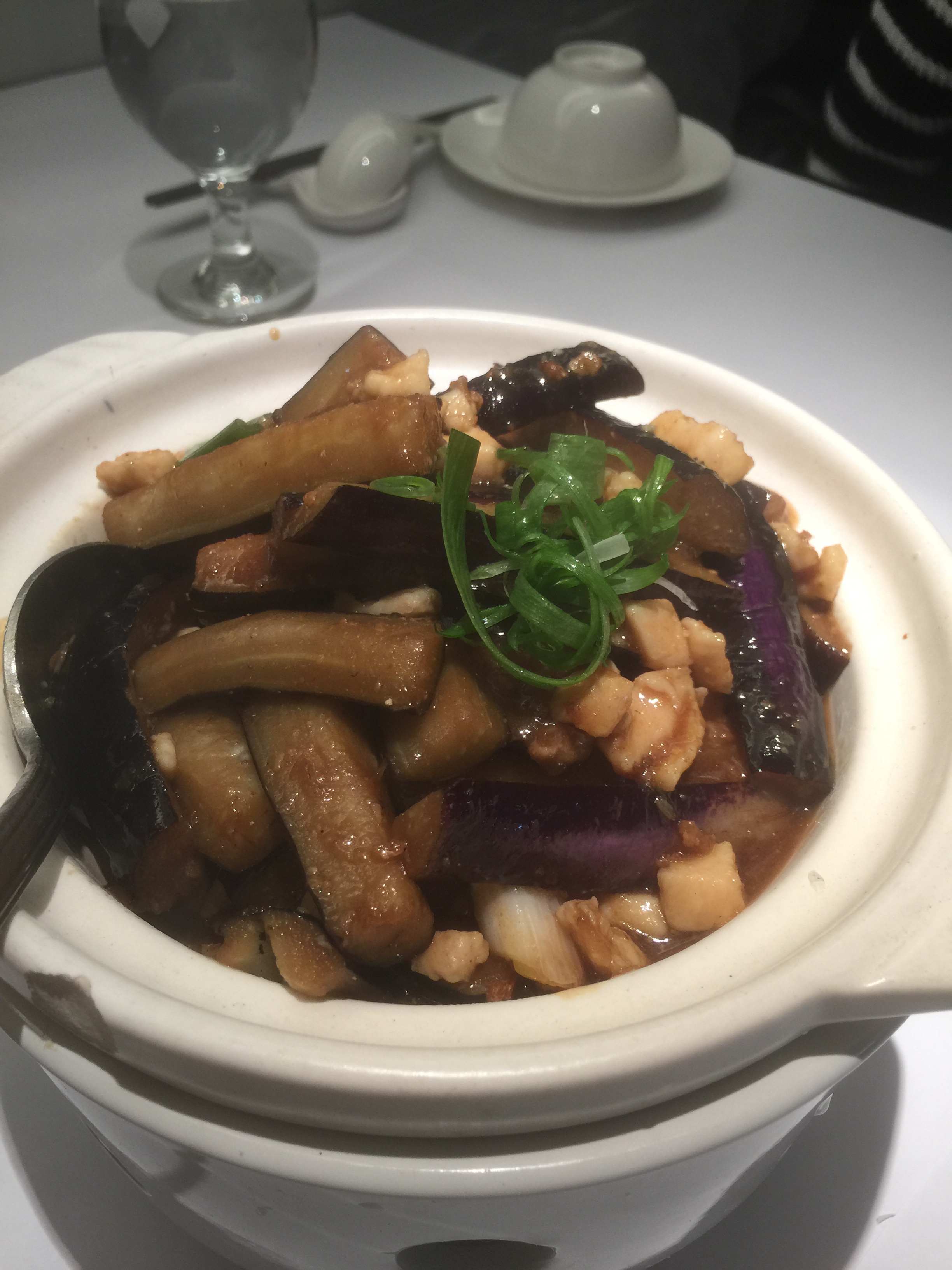 鳥窩窩餐飲有限公司(鳥窩窩私房菜)