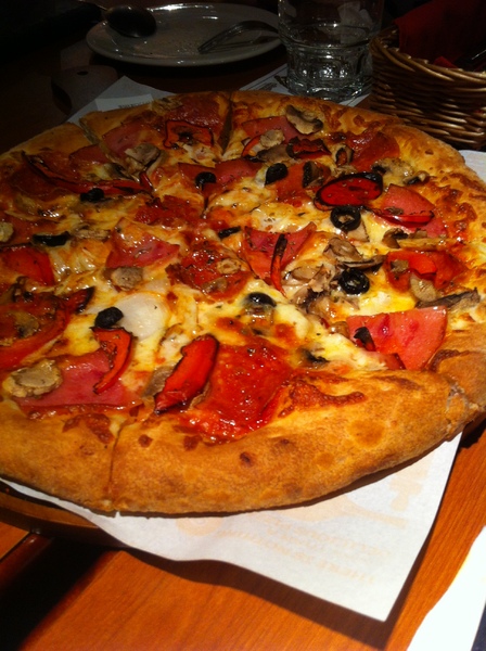 VASA PIZZERIA 瓦薩比薩