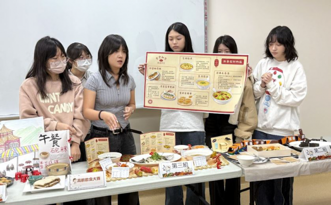中山醫大舉辦高齡飲食競賽 學生巧煮節慶餐點關心長者健康