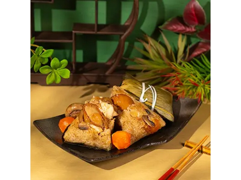 鮑魚花膠蟹肉粽