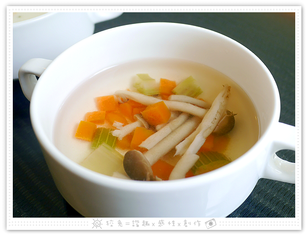 [台南食記] 永恆天詩義式美食咖啡館~