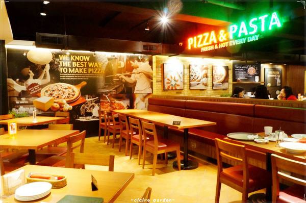 台北捷運中山站 vasa pizza~每道都是好〞哇賽〞的料理