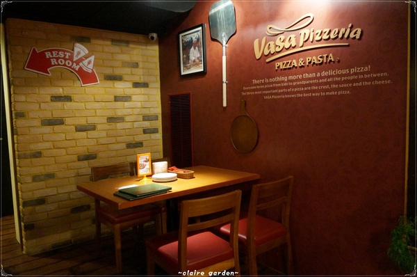 台北捷運中山站 vasa pizza~每道都是好〞哇賽〞的料理
