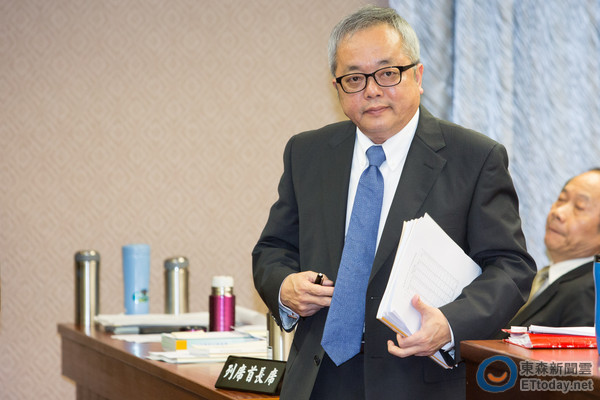 发烧话题,现任台湾证券交易所董事长施俊吉也是臆测的热门人选之一