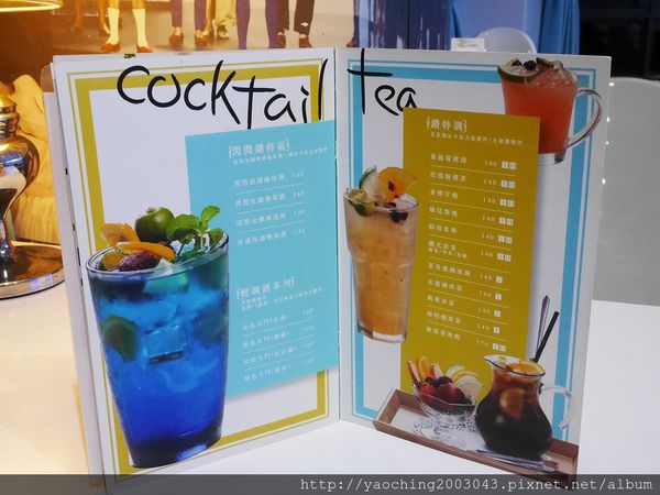 台中東區 咖啡鑽，知名鬆餅專賣店推出耶誕817套餐