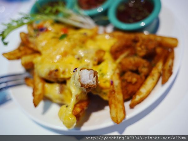 台中東區 咖啡鑽，知名鬆餅專賣店推出耶誕817套餐