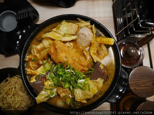 台中大里 那個鍋大里店,逢甲知名麻辣鍋 台中大里 那個鍋大里店,逢甲知名麻辣鍋