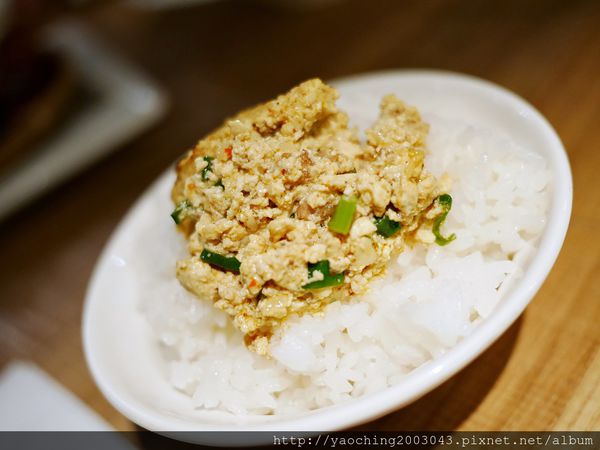 台北東區 叁和院，創新*時尚*復古夜店風的台菜