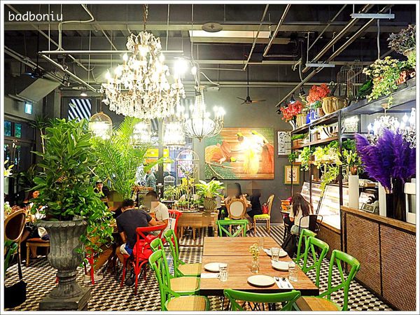 【食】【台中】Thai J泰式料理餐廳．在被優雅綠意包圍的秘密花園中吃正宗清邁風泰國菜