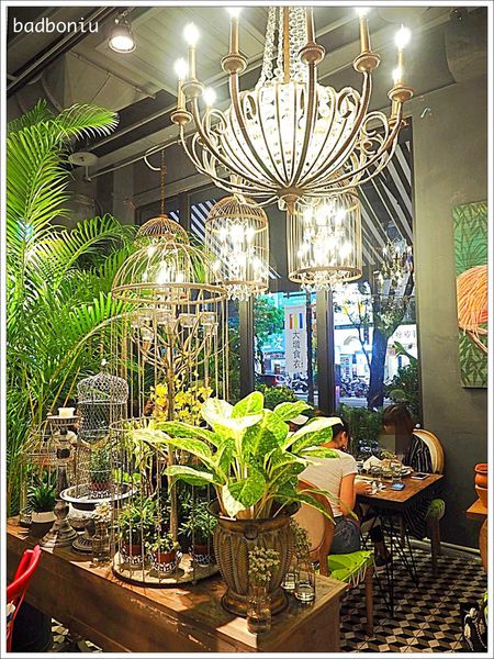 【食】【台中】Thai J泰式料理餐廳．在被優雅綠意包圍的秘密花園中吃正宗清邁風泰國菜