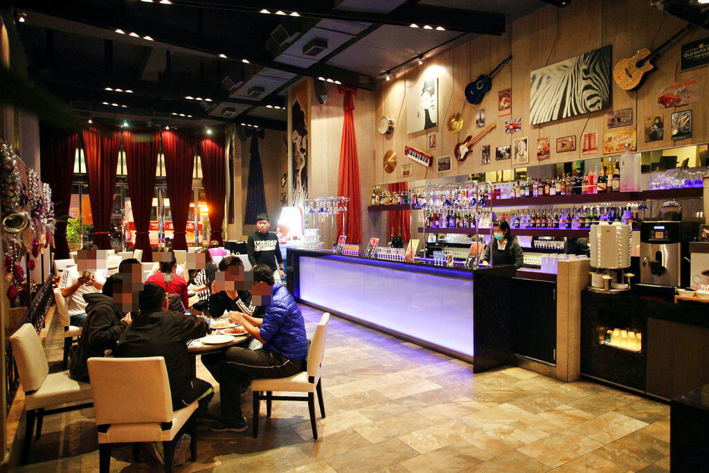 【高雄】大八TOP自助餐│環遊世界一大圈.桑尼瘦不了 【高雄】大八TOP自助餐│環遊世界一大圈.桑尼瘦不了