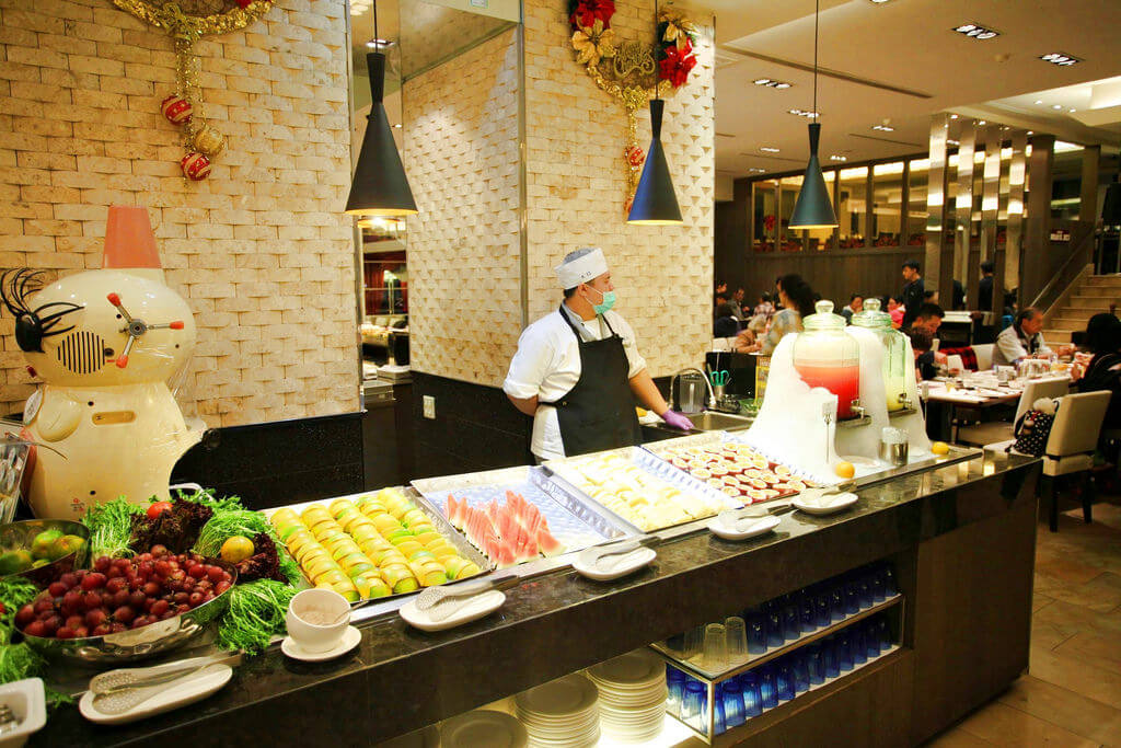 【高雄】大八TOP自助餐│環遊世界一大圈.桑尼瘦不了 【高雄】大八TOP自助餐│環遊世界一大圈.桑尼瘦不了