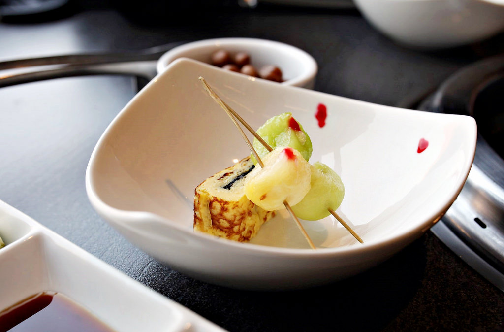 【高雄】牧島燒肉│驚心動魄燒肉宴│大魯閣草衙道．桑尼瘦不了