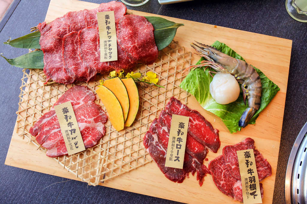 【高雄】牧島燒肉│驚心動魄燒肉宴│大魯閣草衙道．桑尼瘦不了