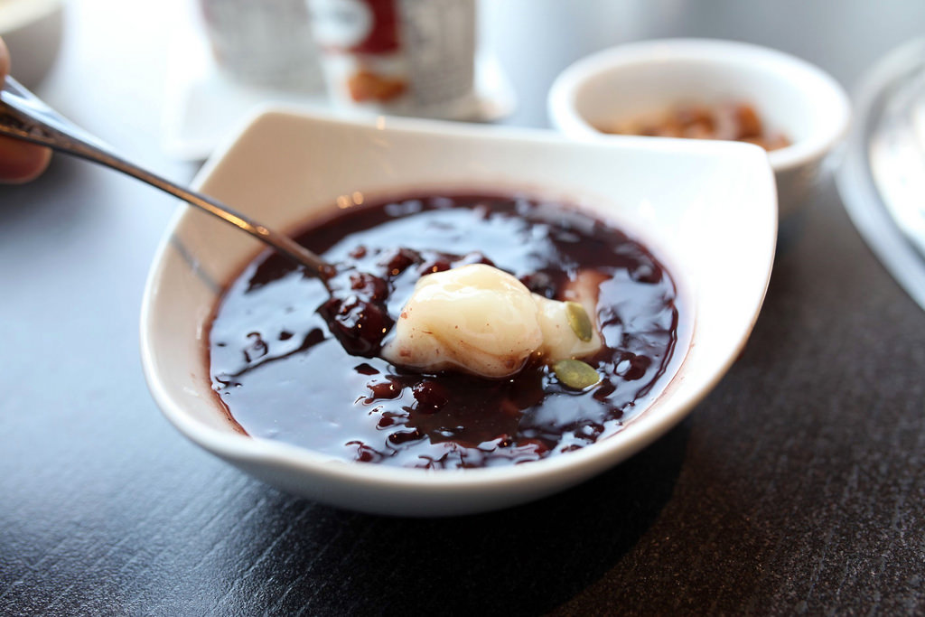 【高雄】牧島燒肉│驚心動魄燒肉宴│大魯閣草衙道．桑尼瘦不了