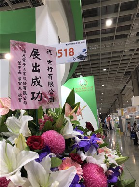 霧化背景圖片 霧化背景圖片